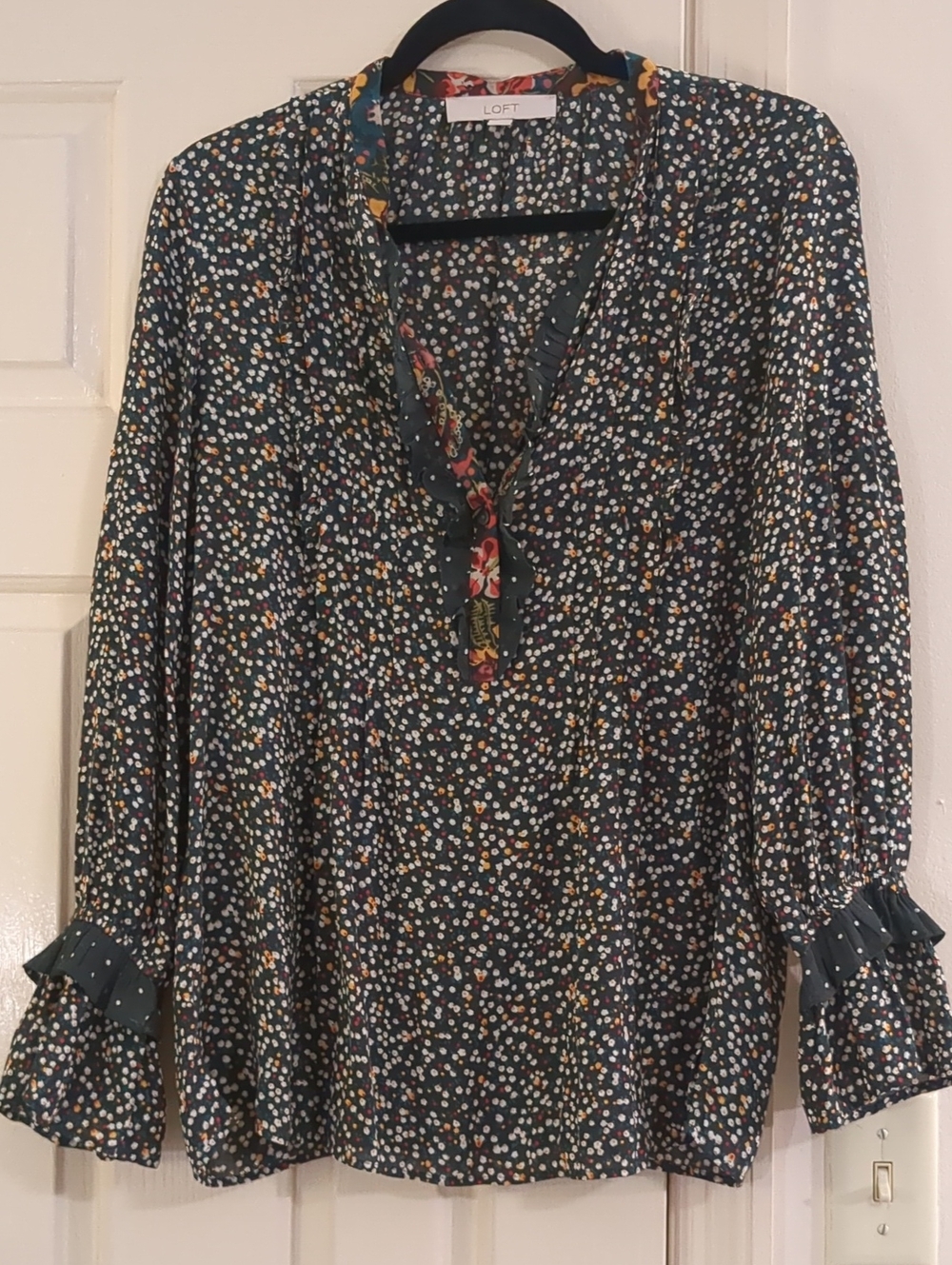 LOFT Teal Green Ditsy Dot V-Neck Ruffle Cuff Blouse
